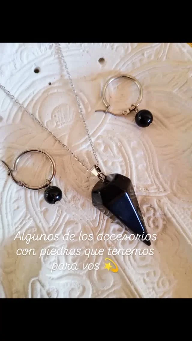 En Surya Tienda Holística tenemos accesorios cargados de intención y energía 🙌🏽✨  Mirá nuestro catálogo y elegí el tuyo 😍  https://wa.me/c/5492614664195  Tenemos además cadenas para tus dijes, sahumerios, hornillos, sahumadores, mazos de tarot y oráculos, péndulos y más 🤗  Hacemos entregas en la plaza de Maipú, Godoy Cruz y en Ciudad. También hacemos envíos ☺️  Escribimos 💫